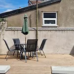 Restful Harbourside With Garden Appartement *