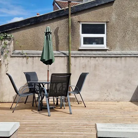 Restful Harbourside With Garden דירה *