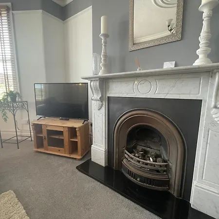 Restful Harbourside With Garden * בריסטול