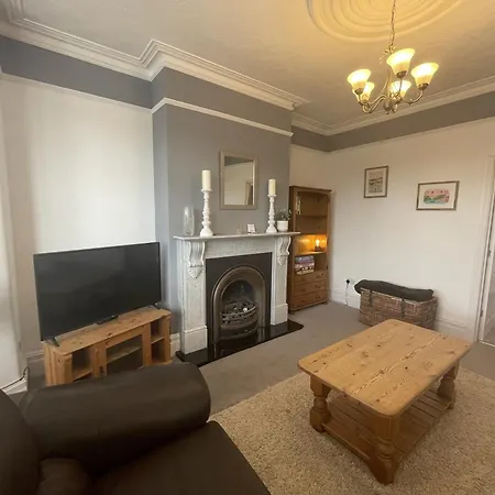 Restful Harbourside With Garden 브리스틀