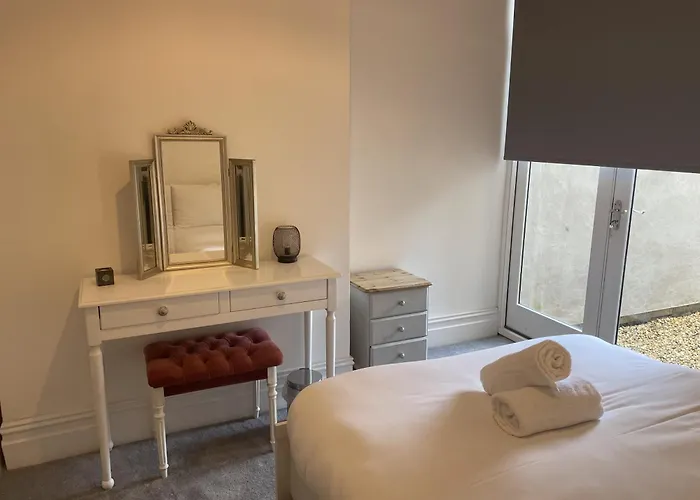 Appartement Restful Harbourside With Garden *